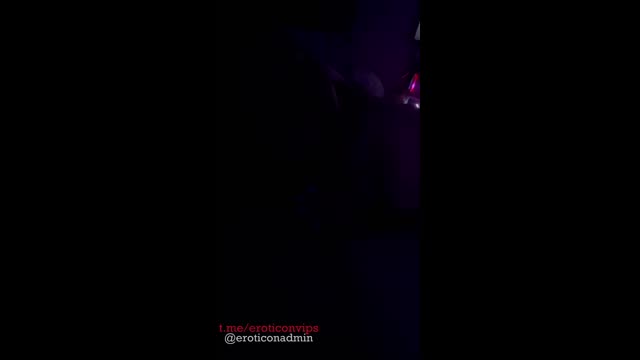 Naz Elbir: Mor İsikta Dudak İslatiyor | HD İzle